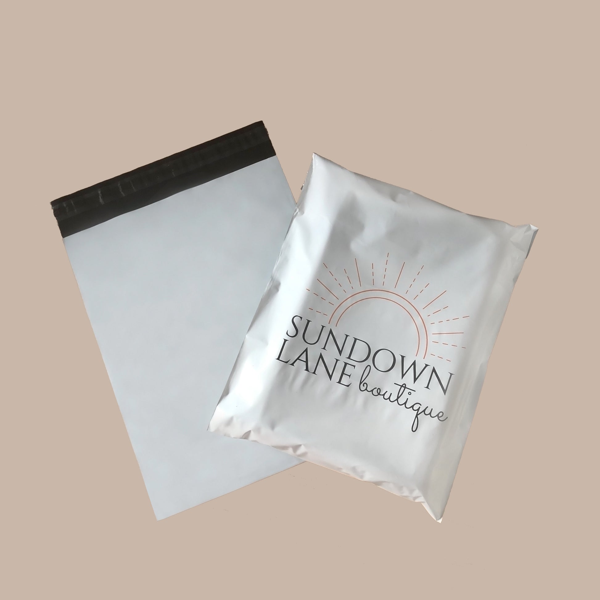 50-1000Pcs Custom White Poly Mailers Adhesive Self Sealing Custom Shipping Bags with Logo Custom Poly Mailers for Clothing